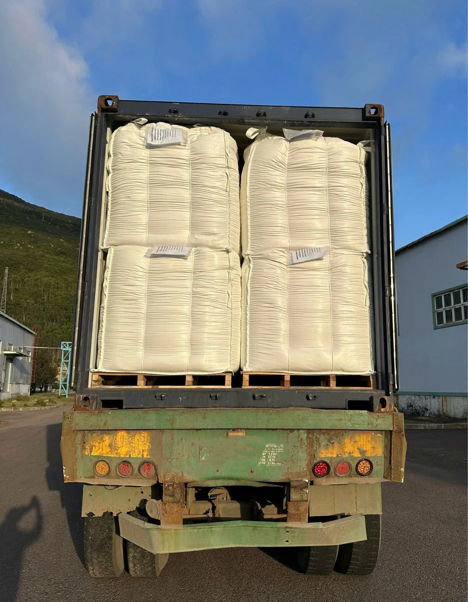 Premium E1420 tapioca starch packed for export from Vietnam